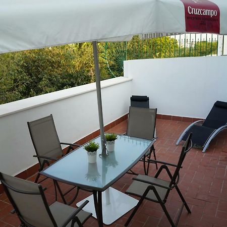 Atico Con Terraza En Alameda De Hercules Севілья Екстер'єр фото