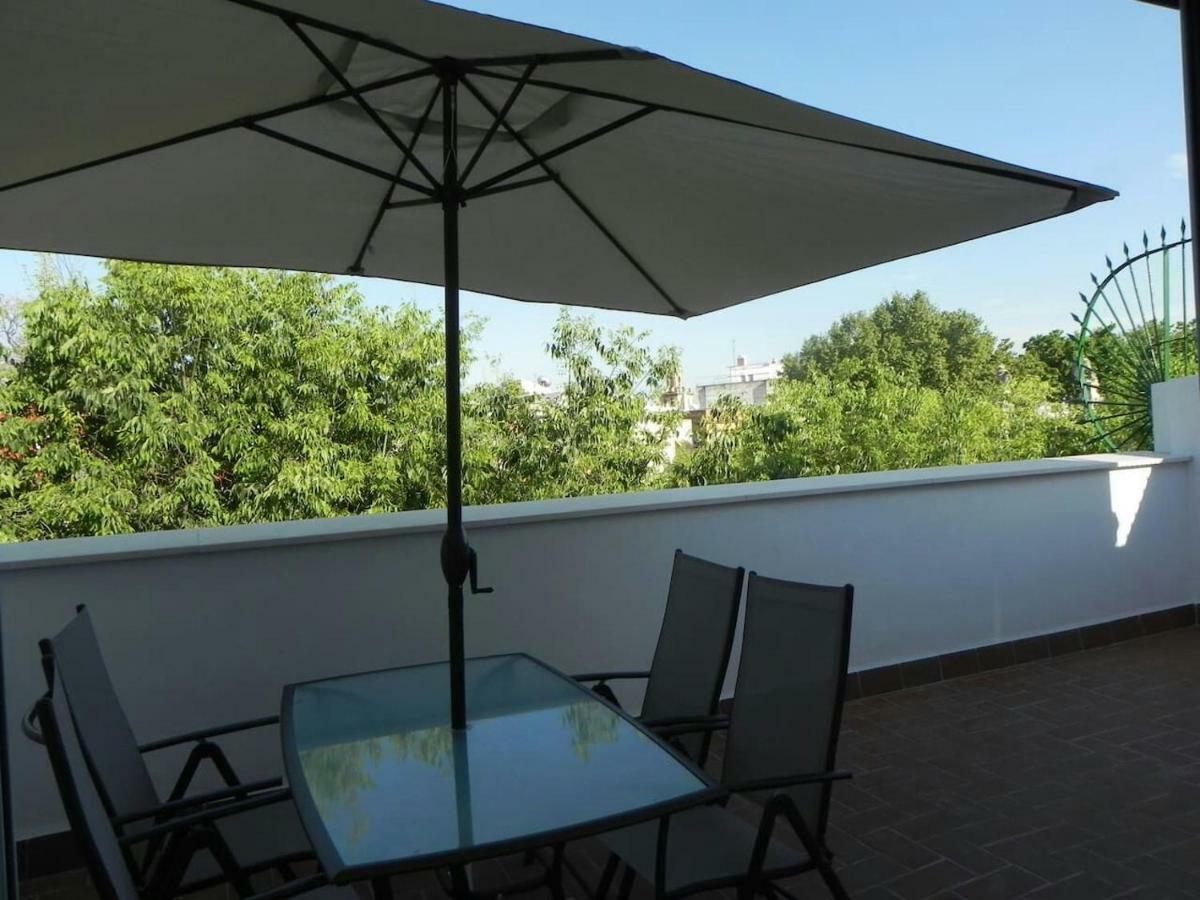 Atico Con Terraza En Alameda De Hercules Севілья Екстер'єр фото